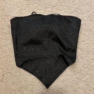 SHEIN Black Textured Crop Top